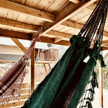 אתר קמפינג Holacamp Garrofer