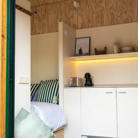 Holacamp Garrofer 2*