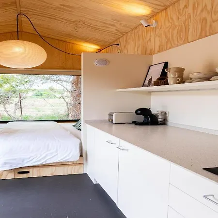 Kemp Holacamp Garrofer 2*