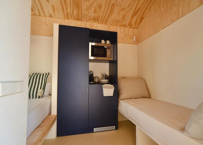 Holacamp Garrofer Kamp alanı