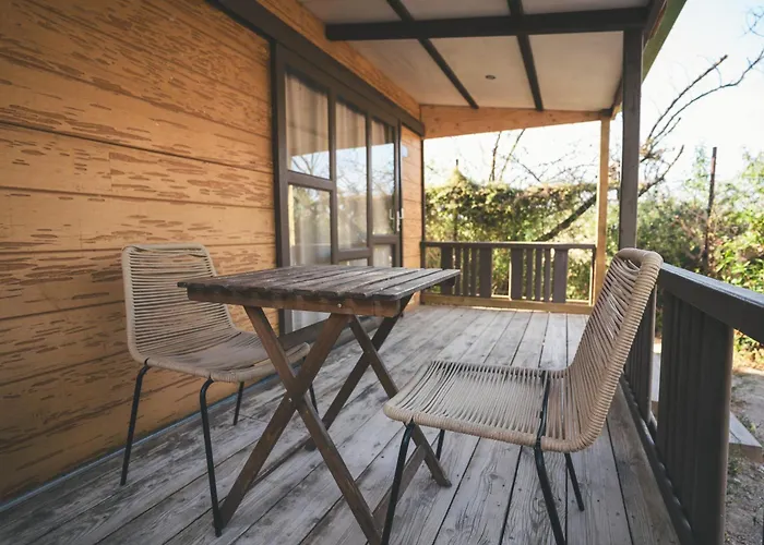 Holacamp Garrofer Kamp alanı