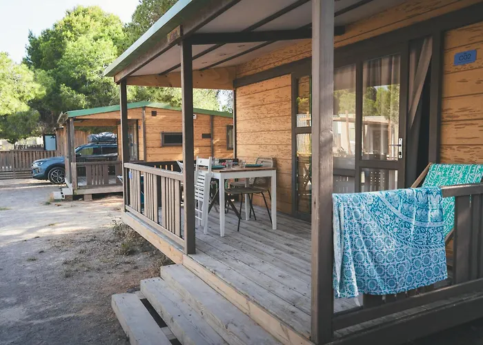 Holacamp Garrofer 2* Sitges