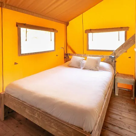 Campingplads Holacamp Garrofer