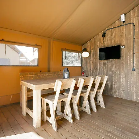 Camping Holacamp Garrofer Sitges