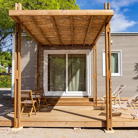 Кемпинг Holacamp Garrofer Сиджес