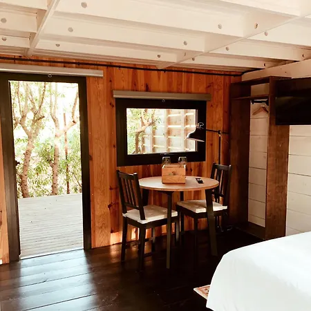 Holacamp Garrofer 2* سيدجيس