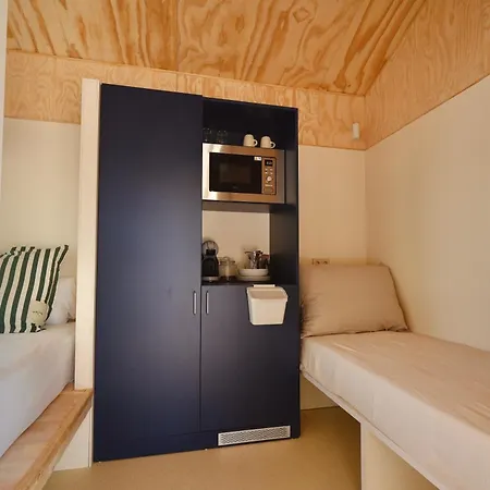 Holacamp Garrofer مكان تخييم