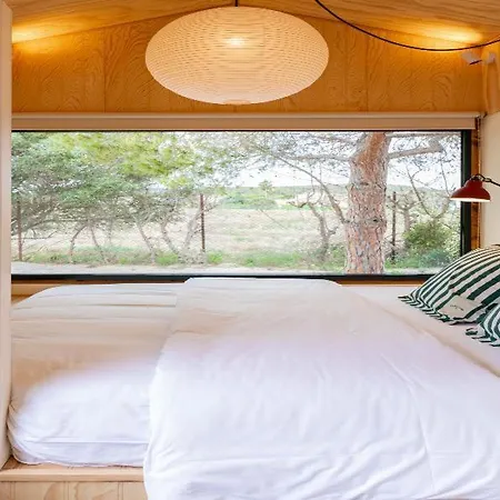 Holacamp Garrofer مكان تخييم