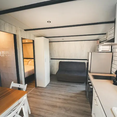 Holacamp Garrofer 2* Sitges