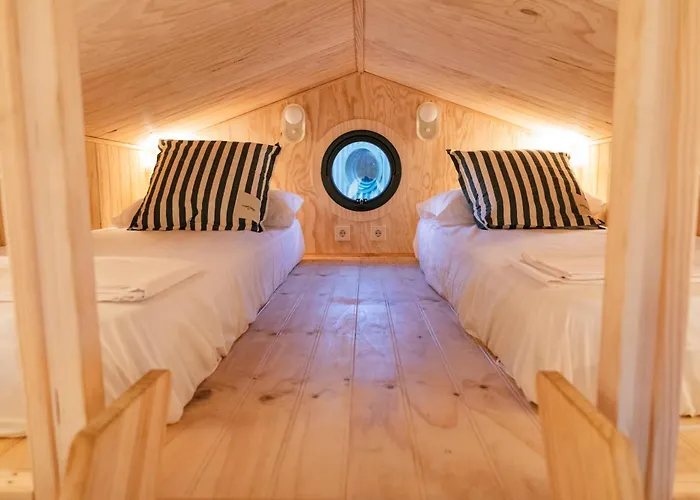 Holacamp Garrofer 2* Sitges