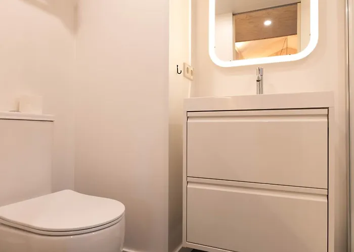 Holacamp Garrofer 2*