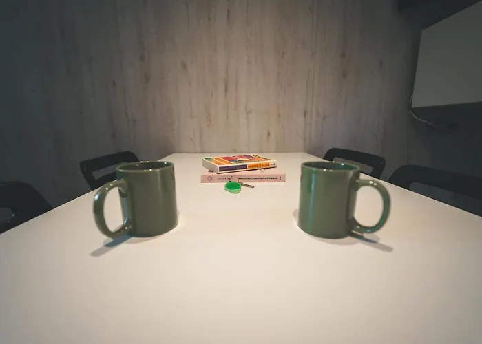 Holacamp Garrofer Kemp