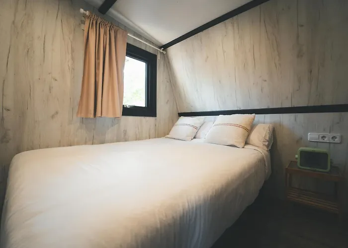 Holacamp Garrofer 2* Sitges