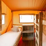 Holacamp Garrofer