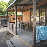 Holacamp Garrofer 2* سيدجيس
