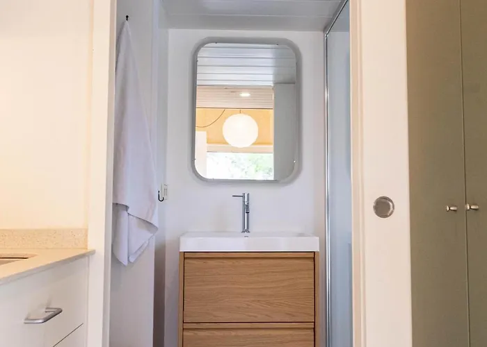 Holacamp Garrofer Kemping 2*