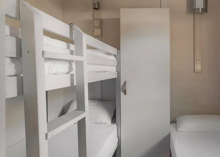 Holacamp Garrofer Kemping Sitges